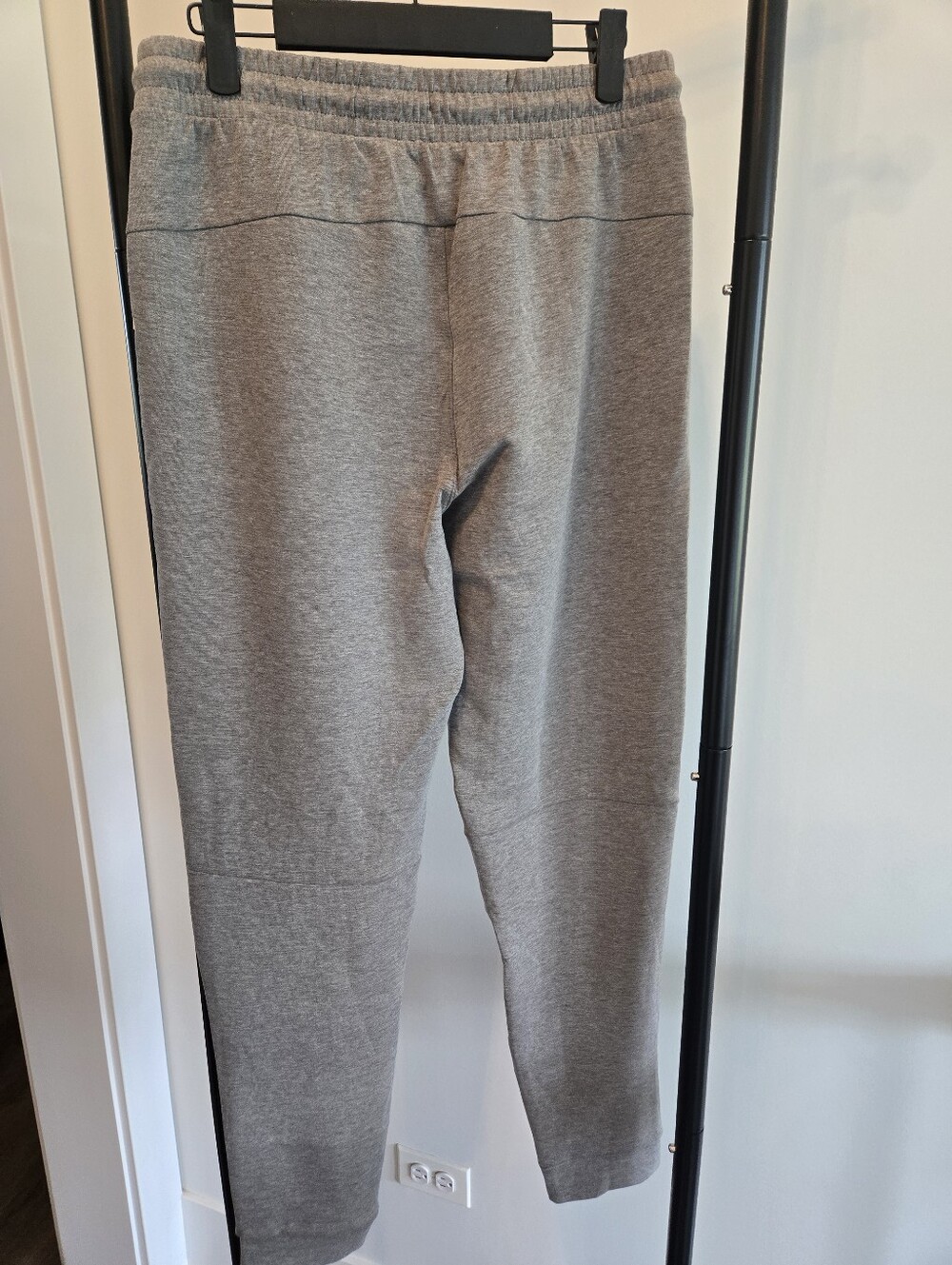 NWT Old Navy Active Dynamic Fleece Jogger Sweatpants Gray Men's Small - Picture 3 of 6